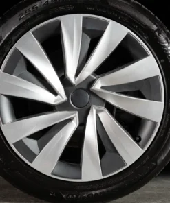 Alternative view of Model Y Juniper 2025+ 19” Helix Jant Kapağı