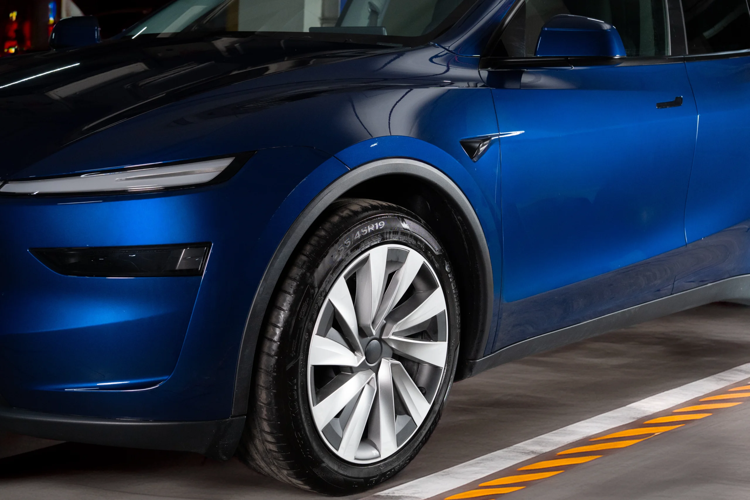 Model Y Juniper 2025+ 19” Helix Jant Kapağı - Görsel 3