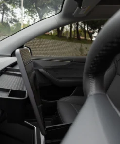 Alternative view of Model Y Juniper & Standart 2025+ Ekran Arkası Konsol Düzenleyici