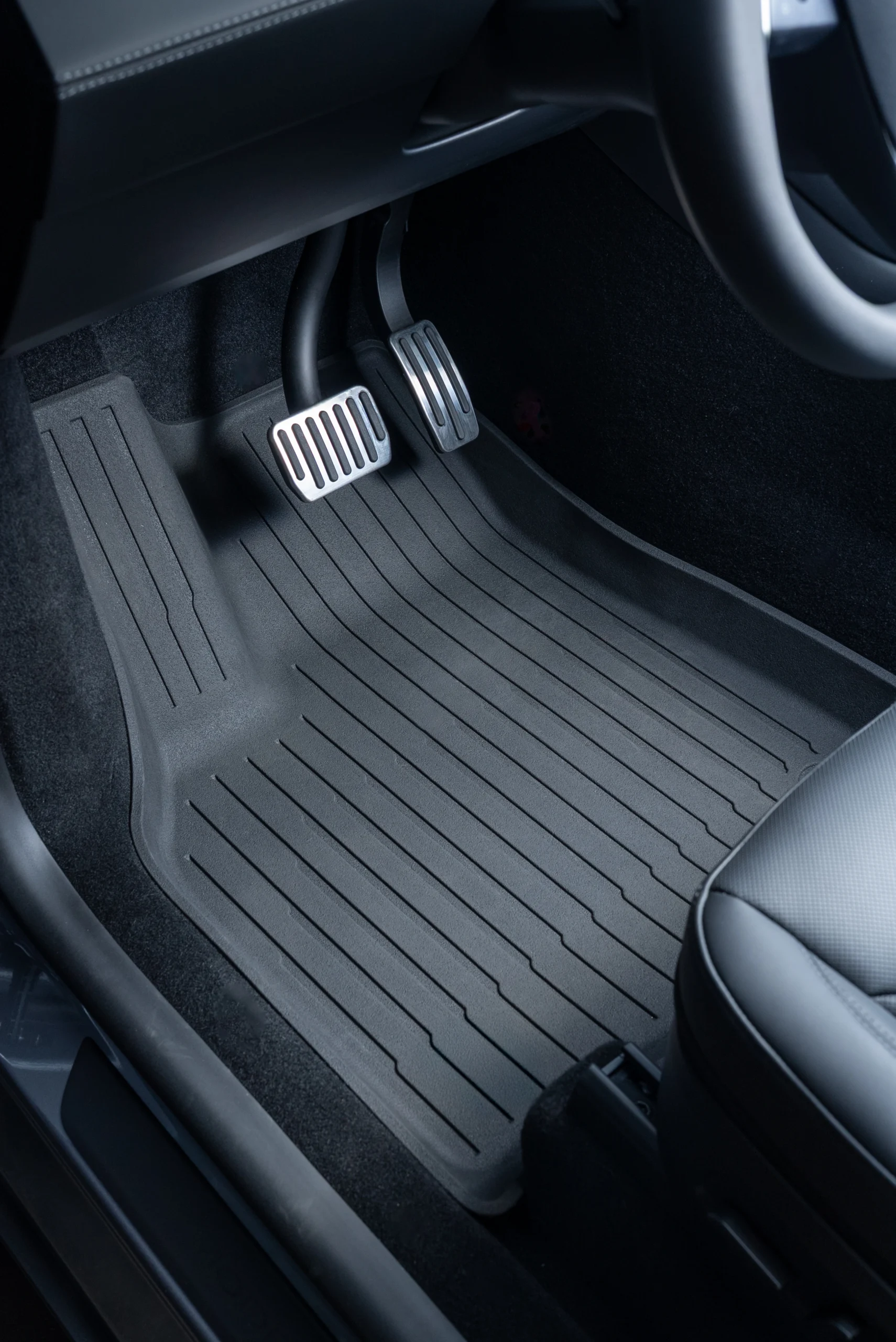 Mükemmel Üçlü - Model Y Juniper 2025+ Premium Paspas + Bagaj Havuz Seti + Arka Koltuk Koruyucu Set - Görsel 2