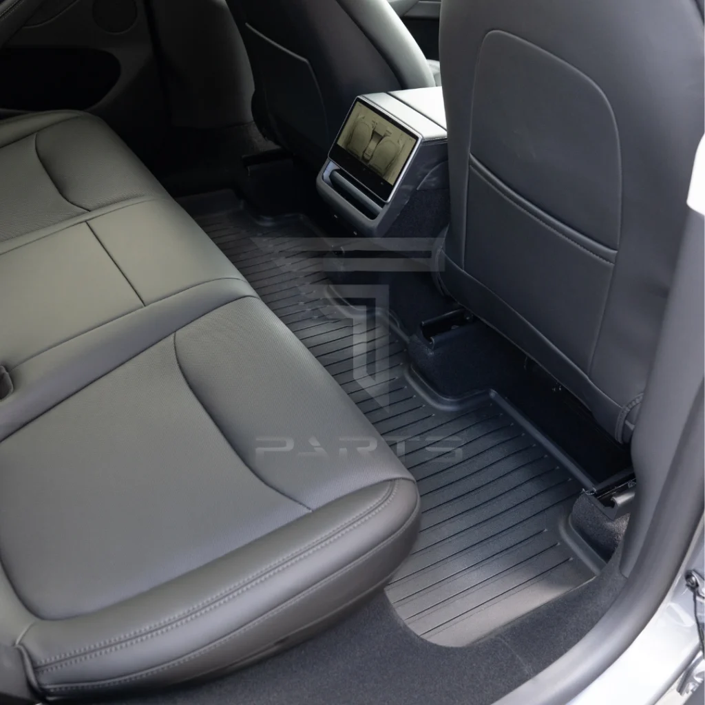 tesla 3d havuzlu paspas, tesla paspas seti, tesla su geçirmez paspas, tesla sonbahar, tesla bagaj havuzu, Tesla iç mekânını sonbaharda korumak