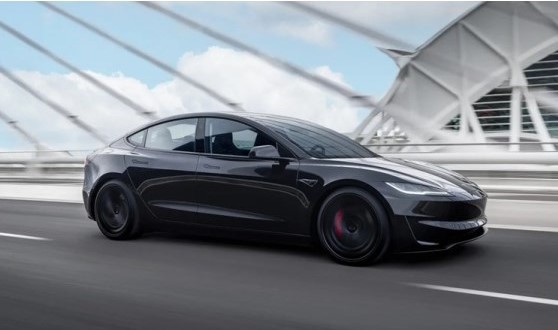 "Tesla kaporta koruma" "Tesla Model Y aracı, sol ön kapı, bagaj kapağı ve tampon kenarlarında T Parts kaporta koruyucu bantlarla donatılmış şekilde görüntüleniyor." “Tesla kaporta çizilmesini nasıl önlerim” “Tesla sol kapı koruyucu” “Tesla bagaj kapağı koruma önerisi” “Model Y dış yüzey koruma ürünleri”